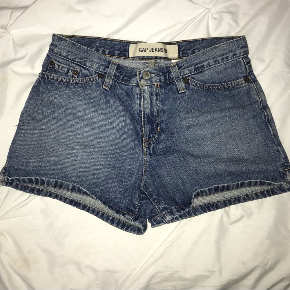 Vintage GAP mom oversized boyfriend shorts 💛